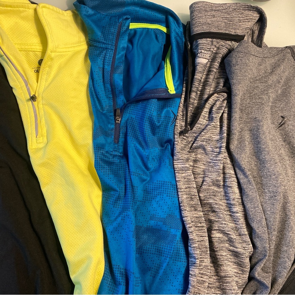 Old Navy Men's Shirts in Black, Yellow, Blue, and Gray